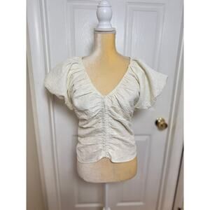 ASTR The Label White Floral Rouched Front-Clip Closed Puff Sleeve Top in Large